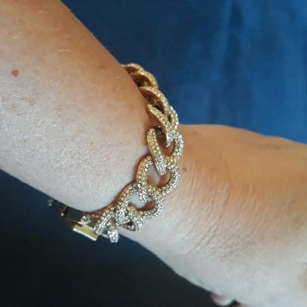 Nadri Bracelet Pave Crystals Authentic 7.5 long. Chunky Links HTF! - Picture 2 of 16